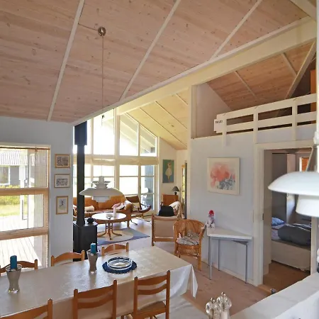 Two-bedroom Holiday In * Grenå