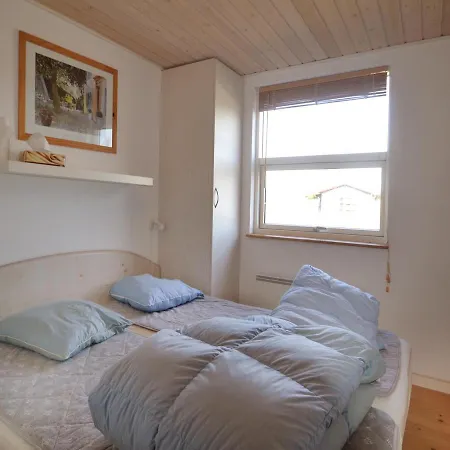 Two-bedroom Holiday In * Grenå